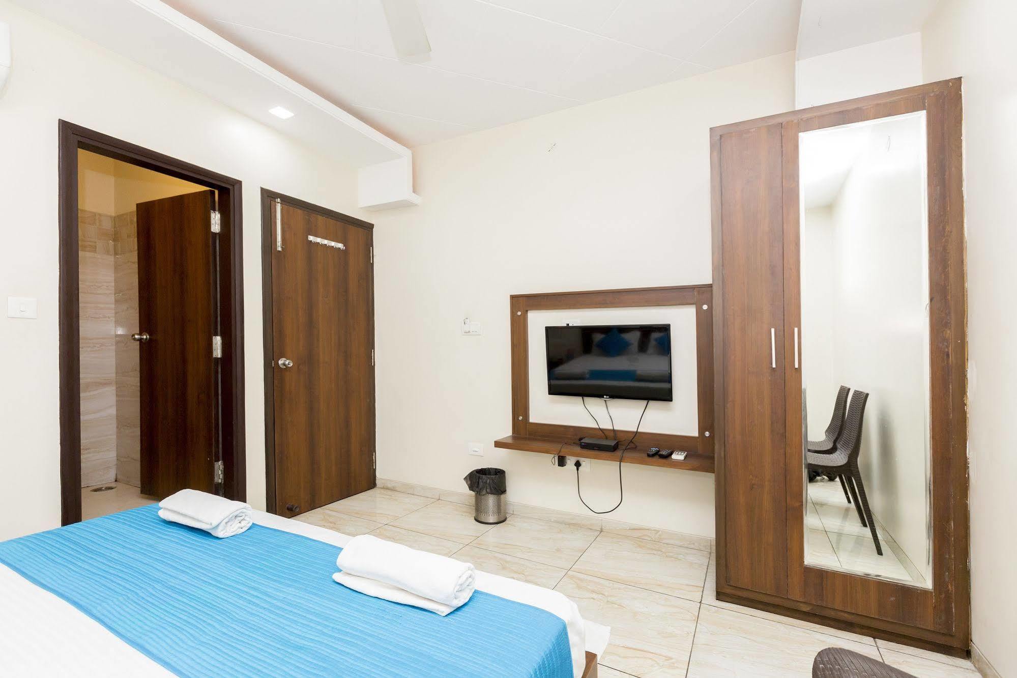 ג'איפור Hotel Sunday Inn מראה חיצוני תמונה