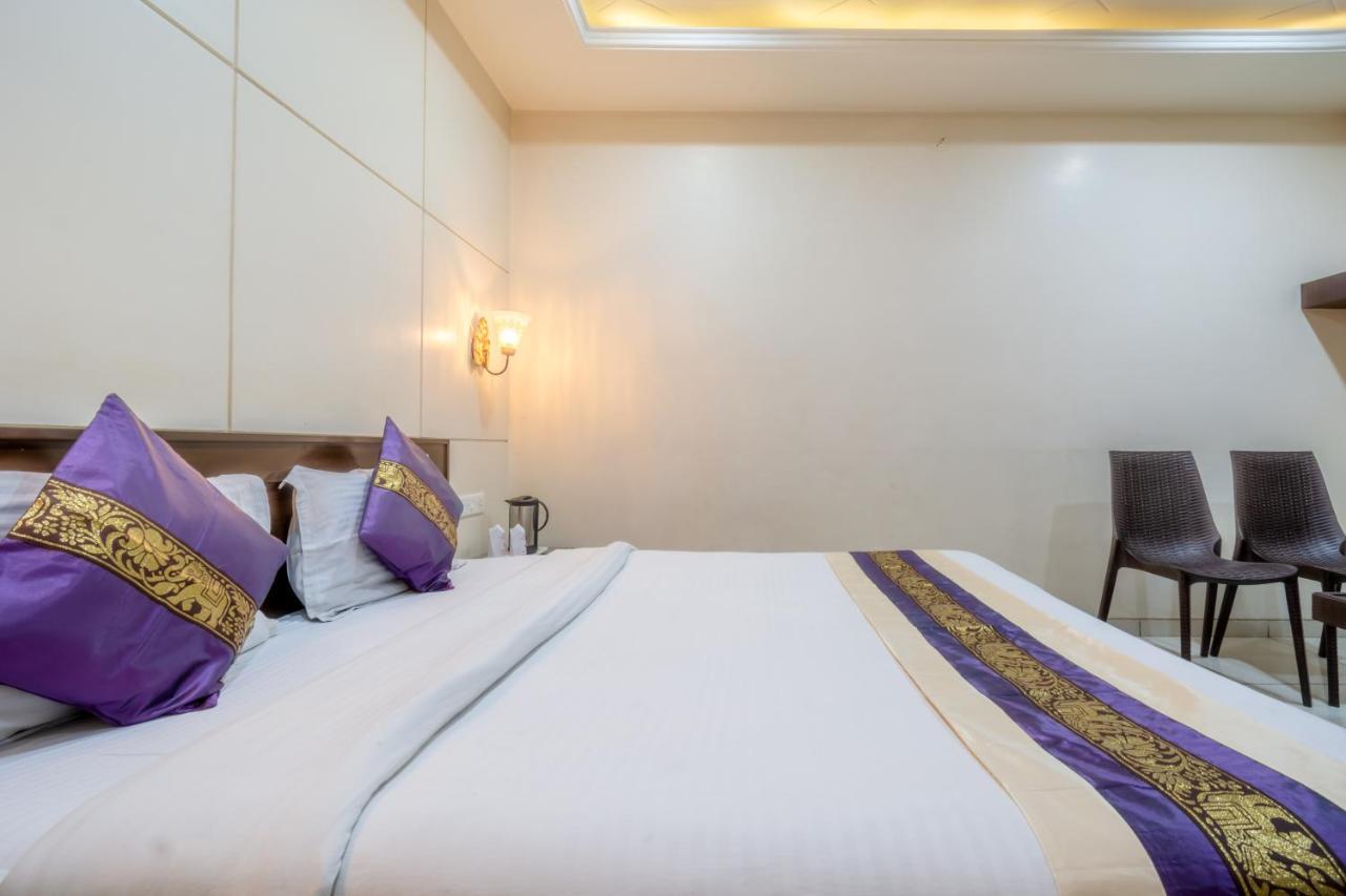 ג'איפור Hotel Sunday Inn מראה חיצוני תמונה