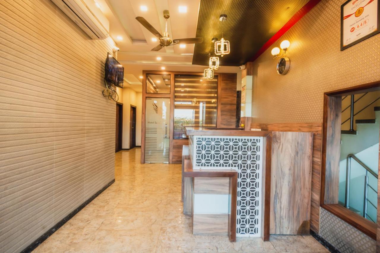 ג'איפור Hotel Sunday Inn מראה חיצוני תמונה