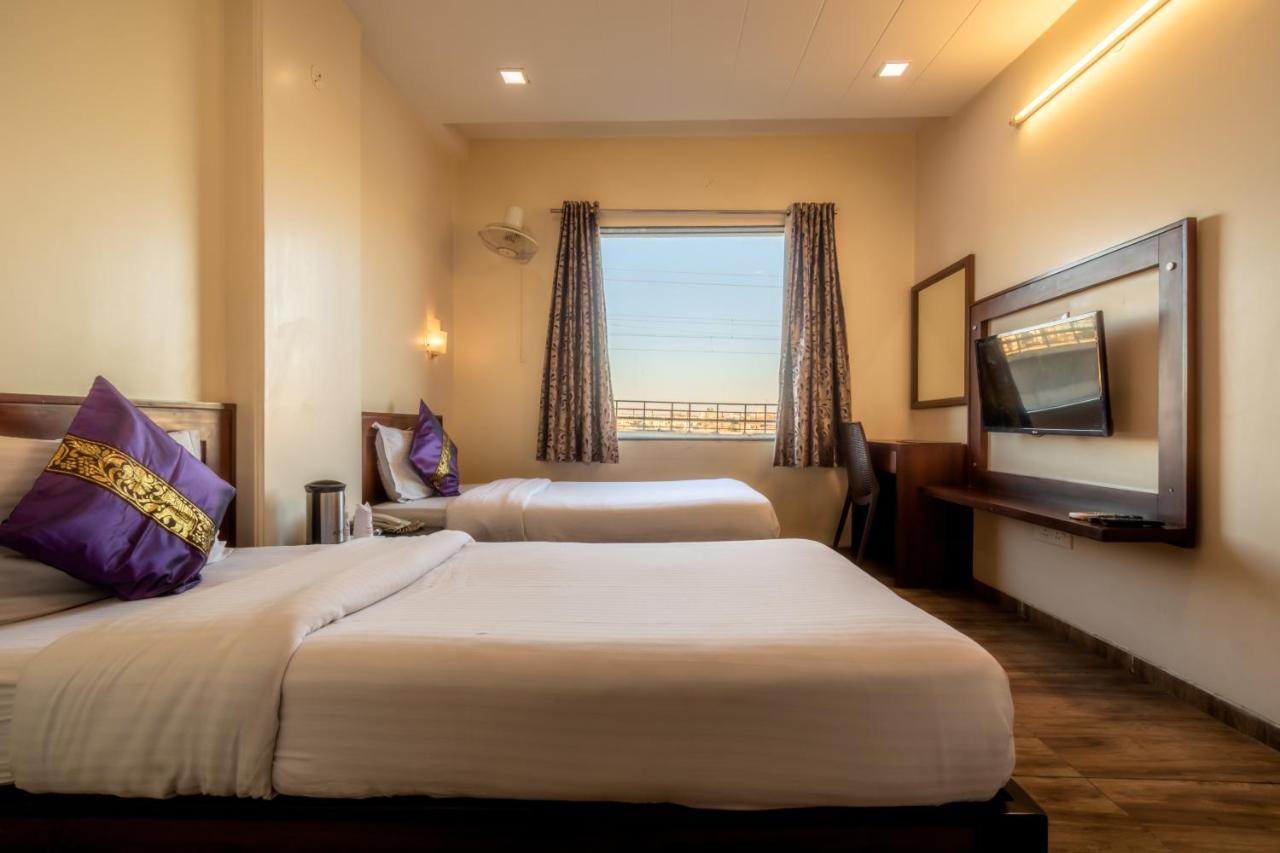 ג'איפור Hotel Sunday Inn מראה חיצוני תמונה