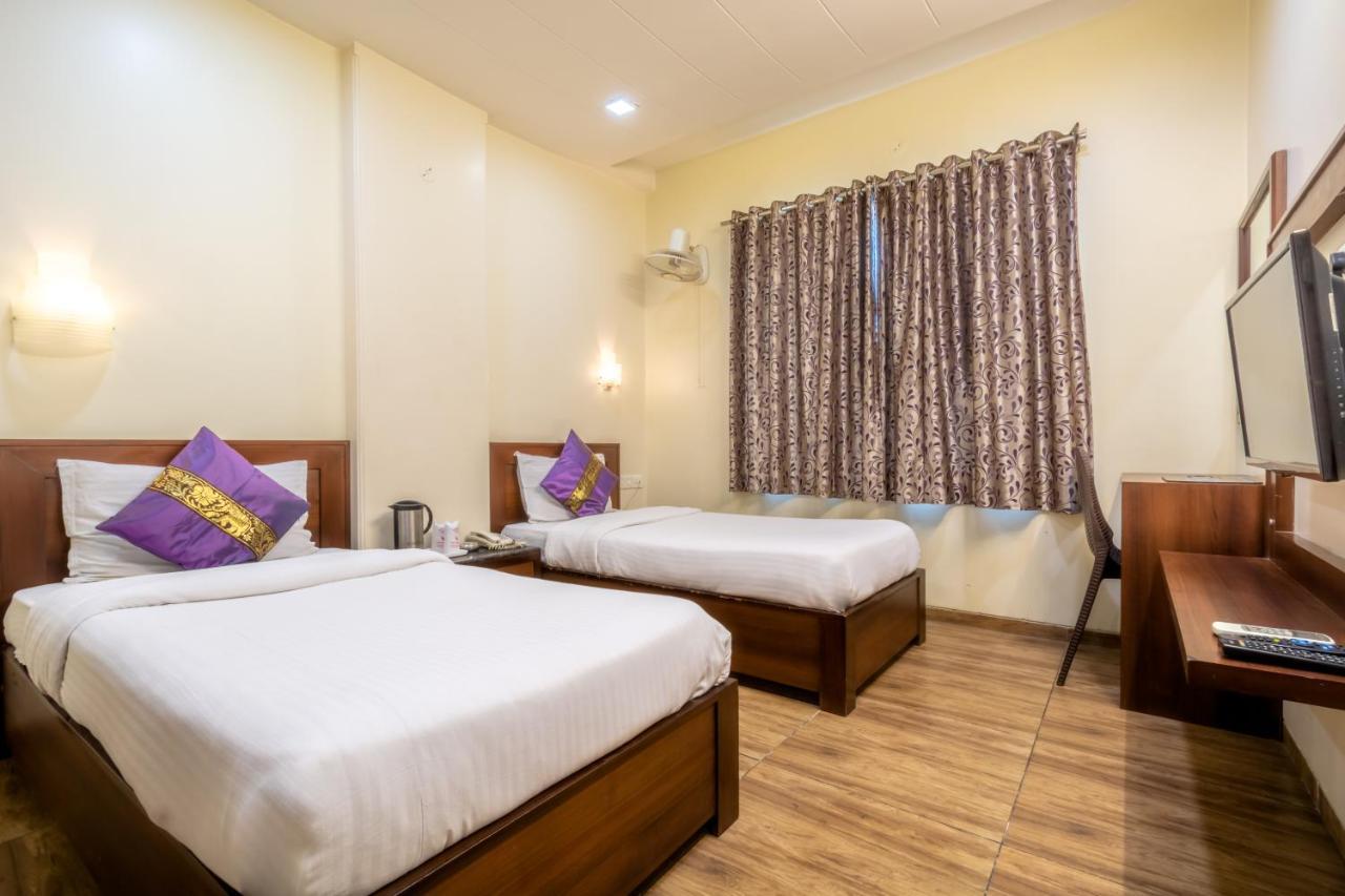 ג'איפור Hotel Sunday Inn מראה חיצוני תמונה