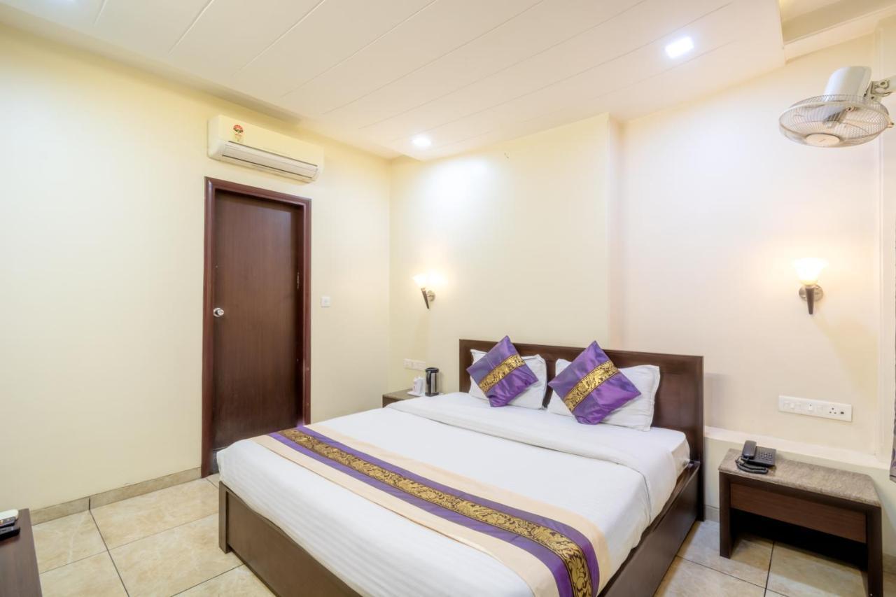 ג'איפור Hotel Sunday Inn מראה חיצוני תמונה